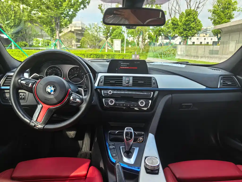 BMW 3 Series — миниатюра 13