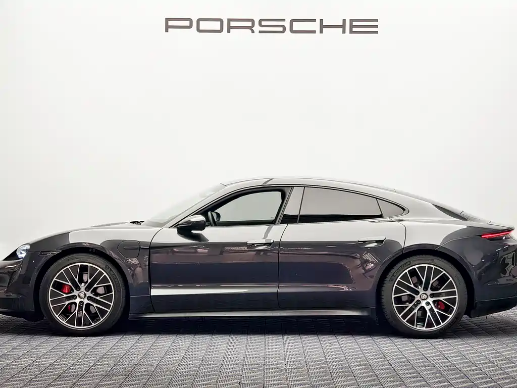 Porsche Taycan 2020 Taycan 4S