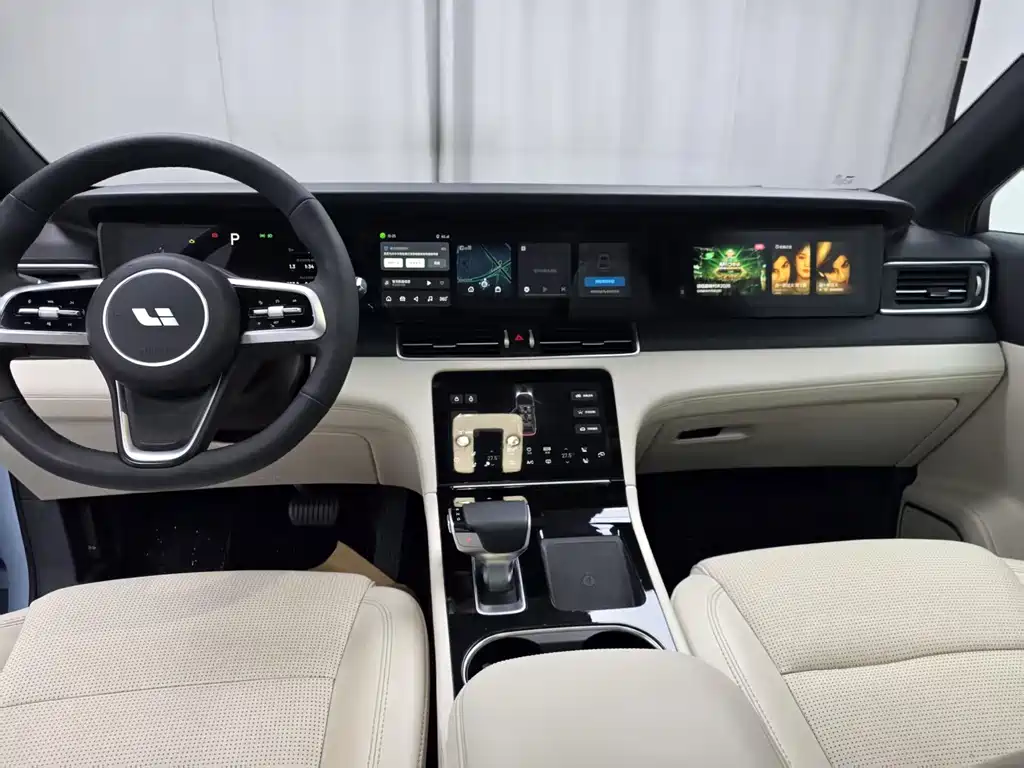 Li Auto Li ONE — миниатюра 6
