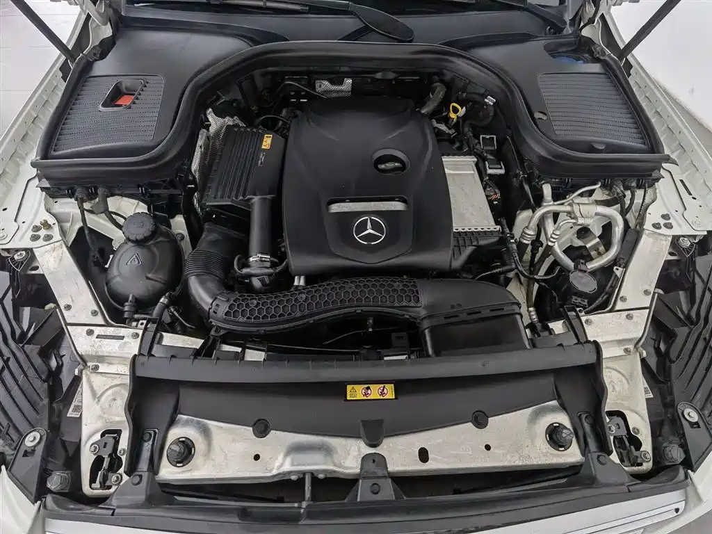 Mercedes-Benz GLC 2019 GLC 260 L 4MATIC Luxury
