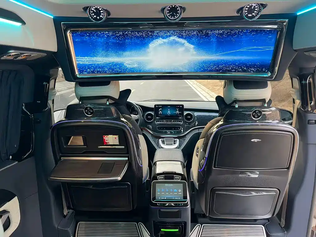 MERCEDES-BENZ V CLASS