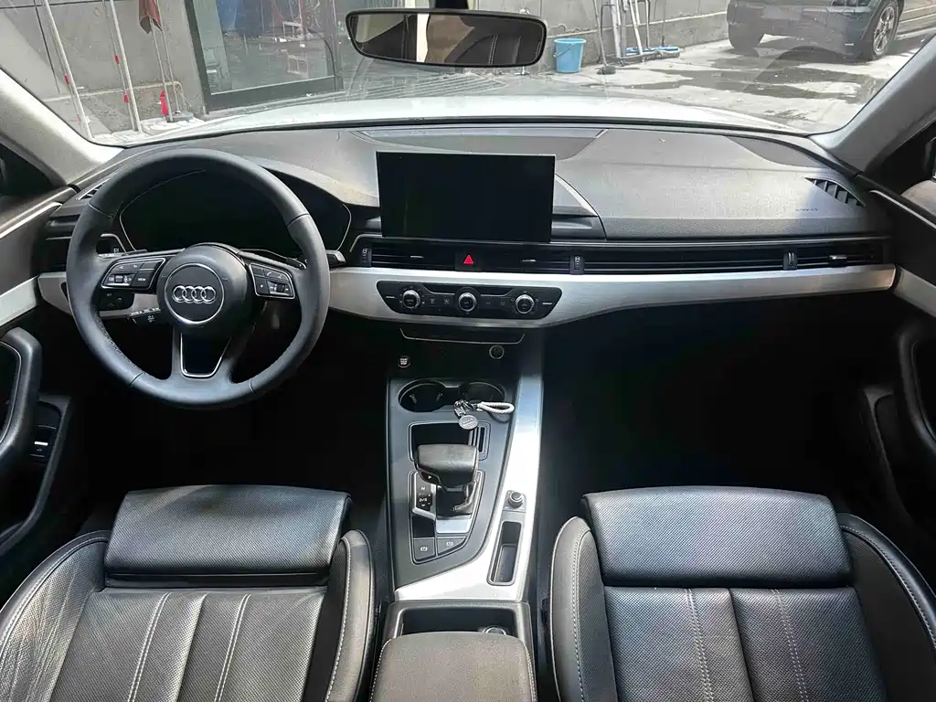 Audi A4L 2022 40 TFSI Fashion