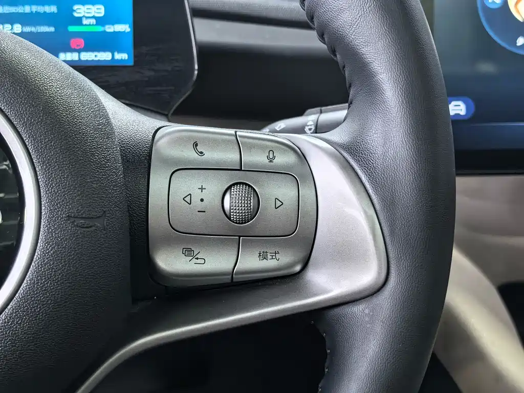 BYD Dolphin 2023 — фото 17