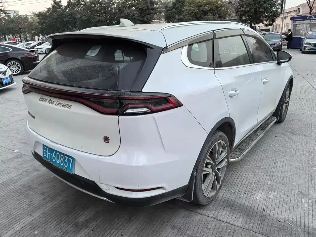BYD TANG