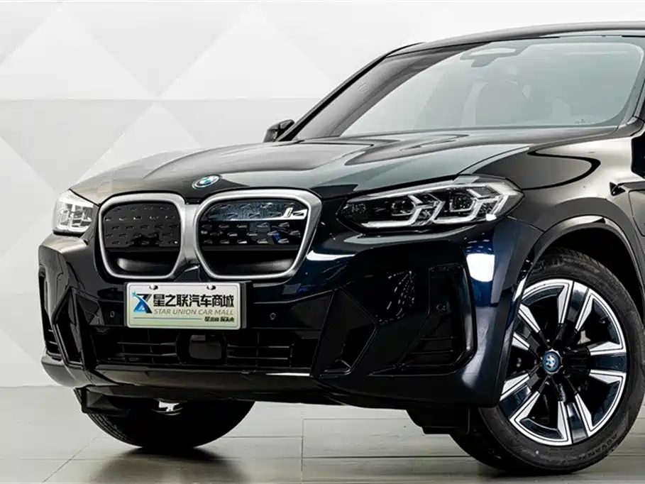 BMW iX3 2024 Lead