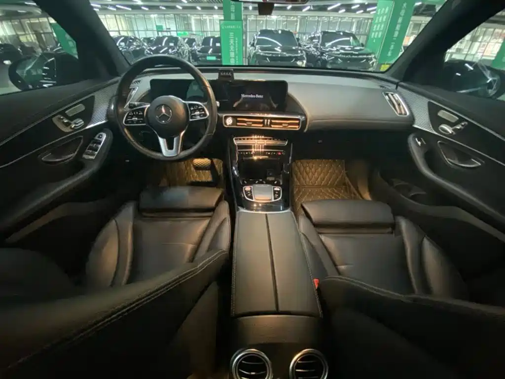 Mercedes-Benz EQC — миниатюра 3