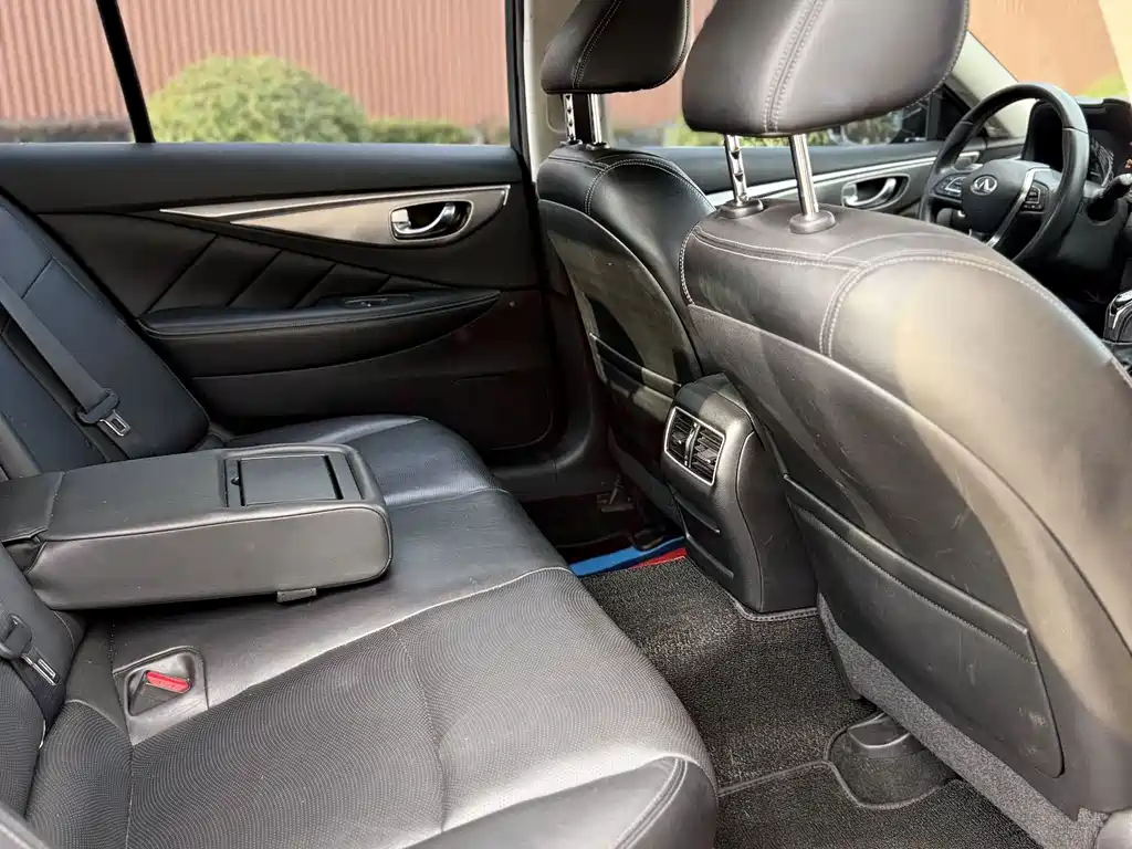 Infiniti Q50L — миниатюра 9