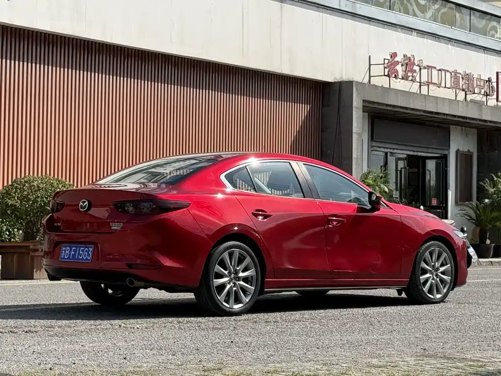 Mazda 3 Axela — миниатюра 7