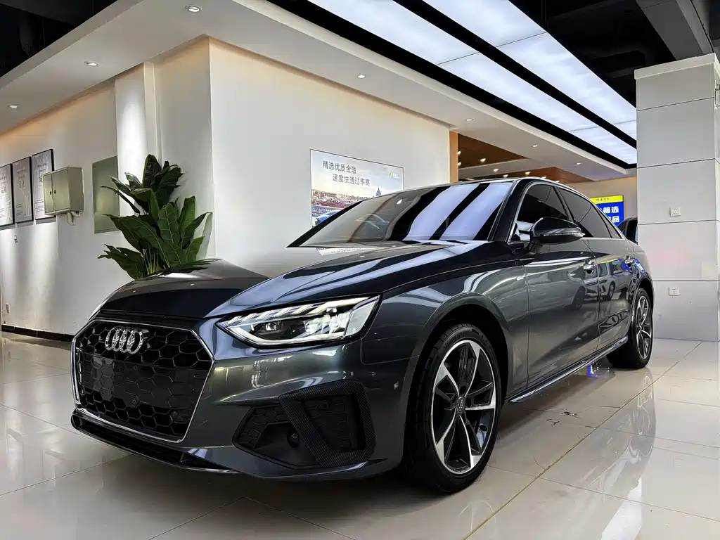 Купить Audi A4L