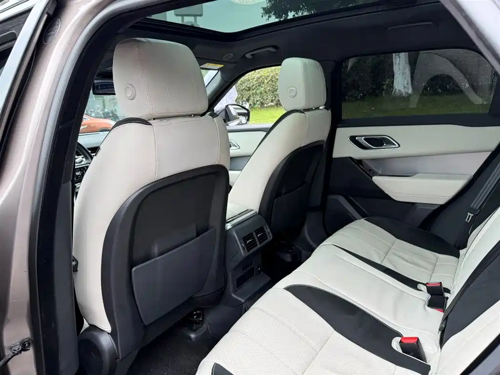 Land Rover Range Rover Velar 2021 P250