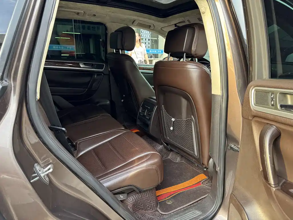 Volkswagen Touareg 2011 3.0TSI Hybrid