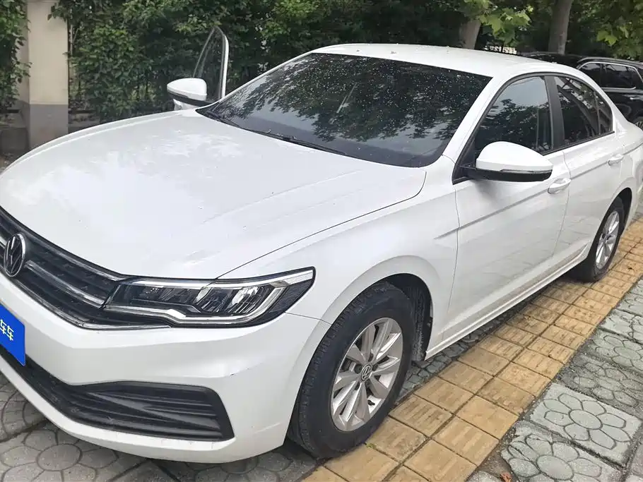 Купить Volkswagen Bora
