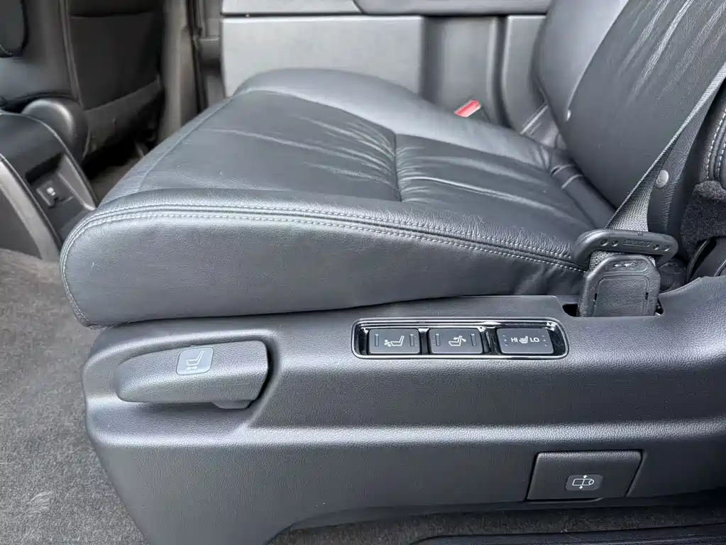 Honda Odyssey 2022 — фото 10