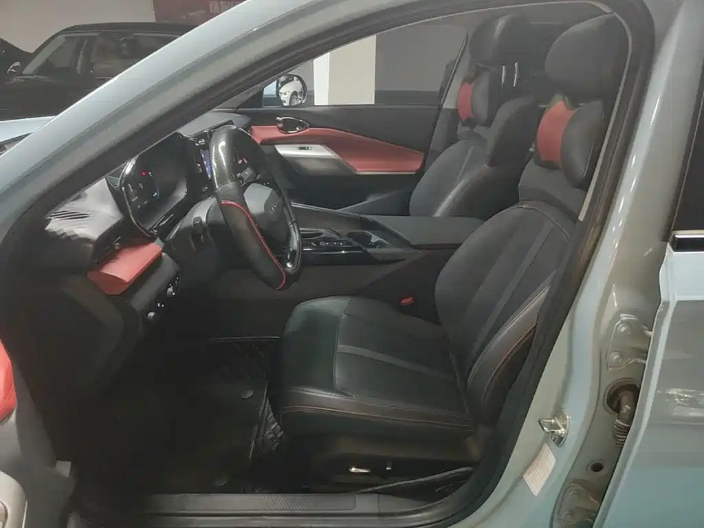 Baojun Valli — миниатюра 15