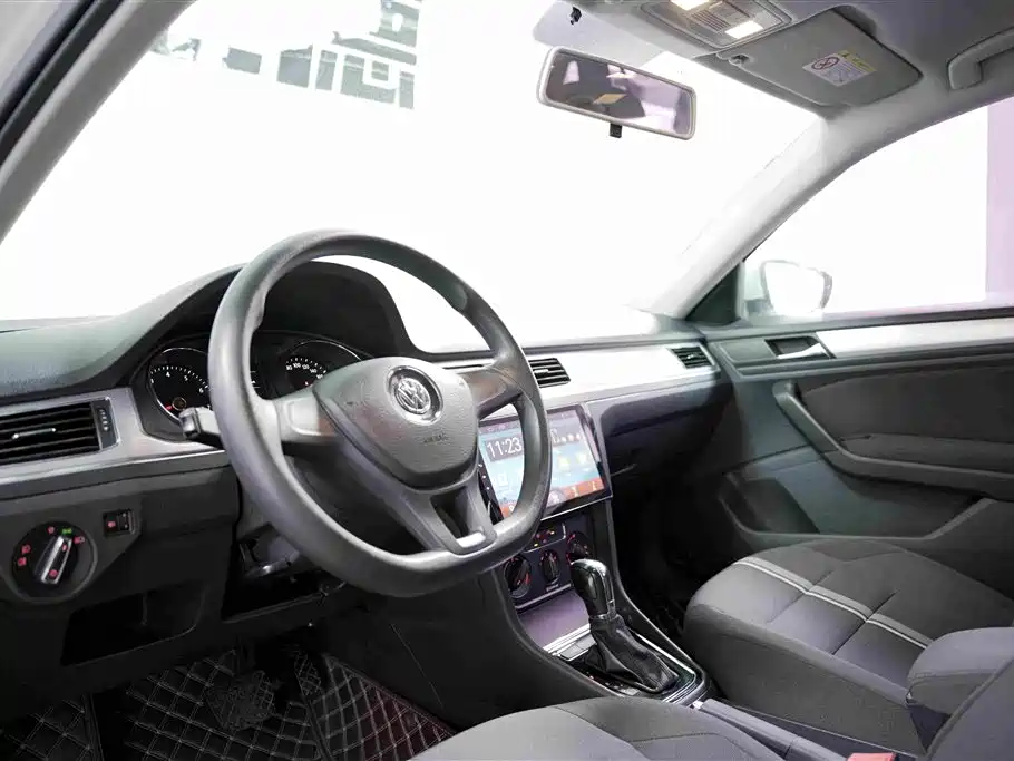 Volkswagen C-Trek — миниатюра 10