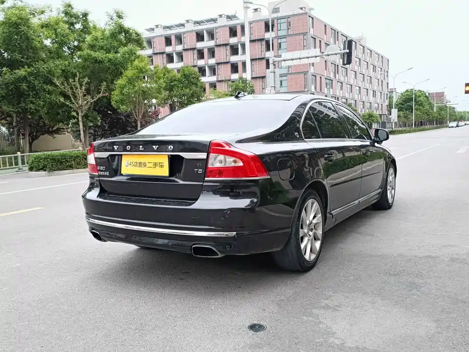 Volvo S80L — миниатюра 4
