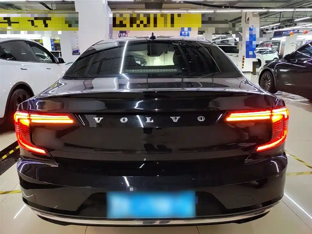 Volvo S90 2021 B5 Luxury