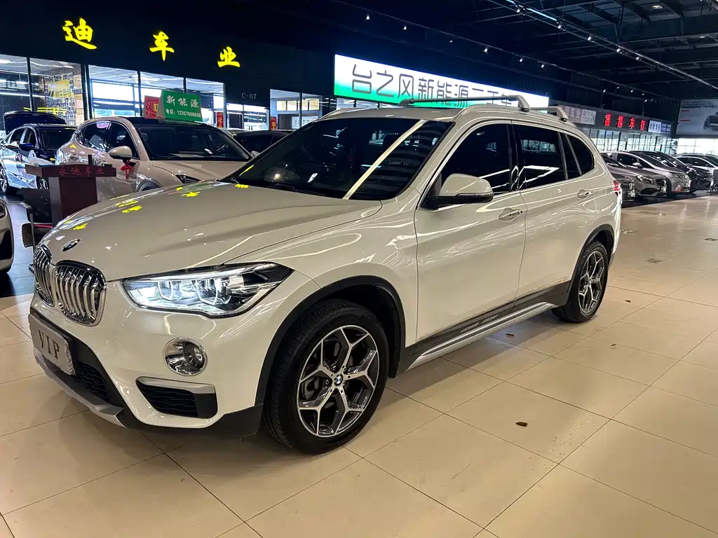 BMW  X1