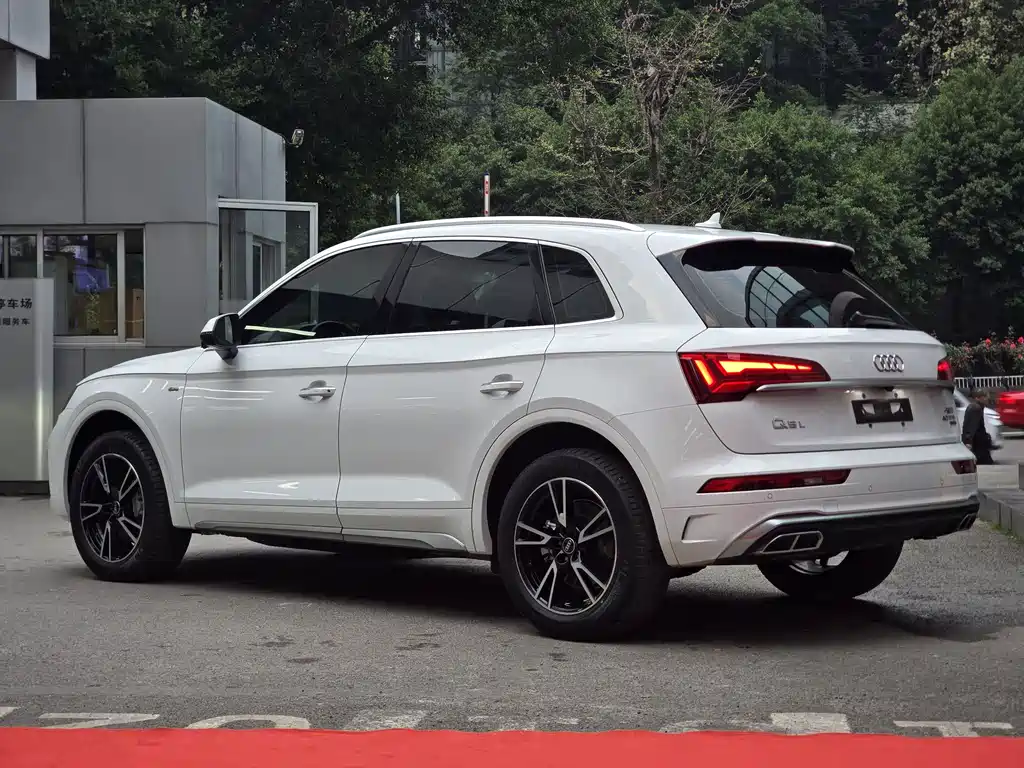 Audi Q5L 2023 40T Fashion
