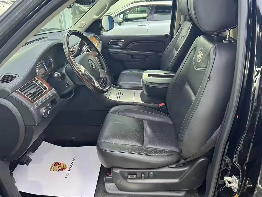 Cadillac Escalade 2013 6.2L ESV