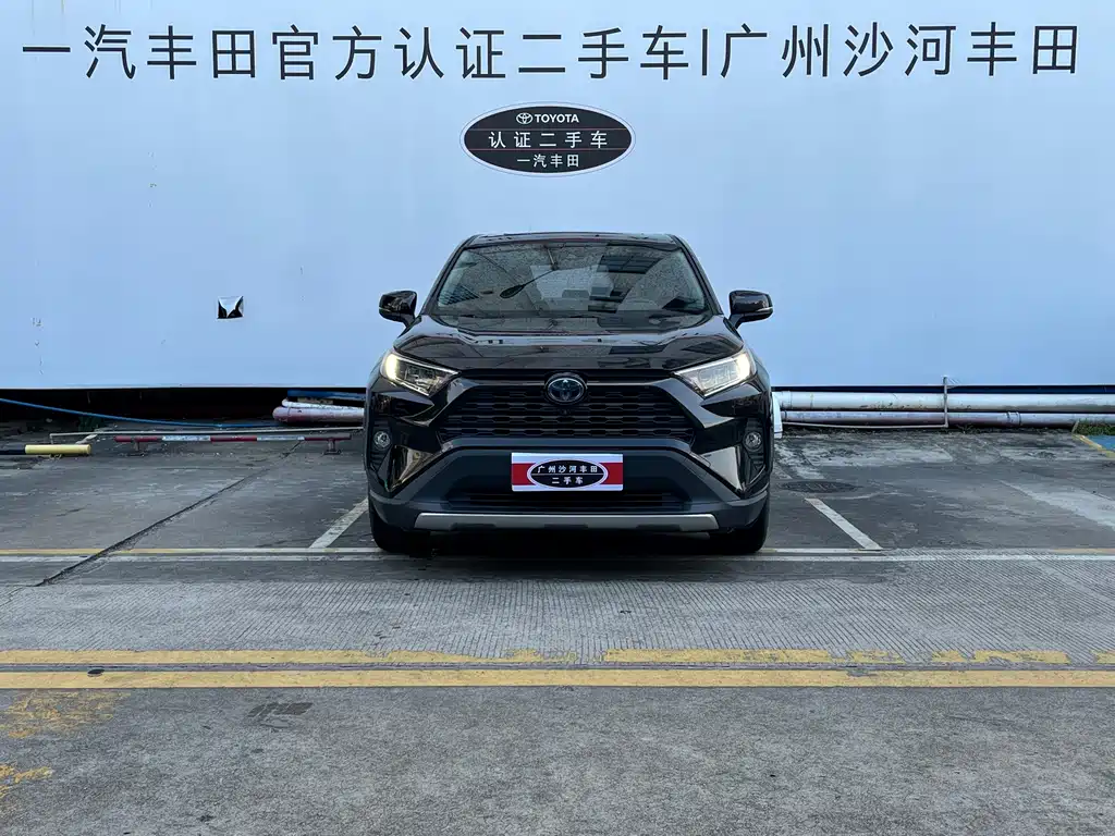 Toyota RAV4 — миниатюра 2