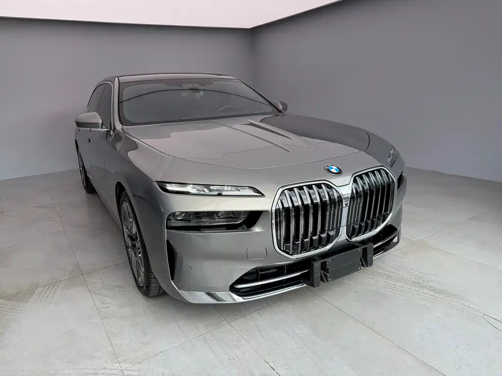 BMW 7 Series 7 2026 740Li Premium M Sport