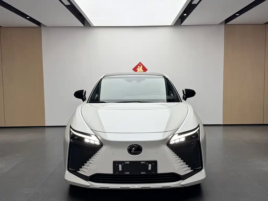 LEXUS RZ