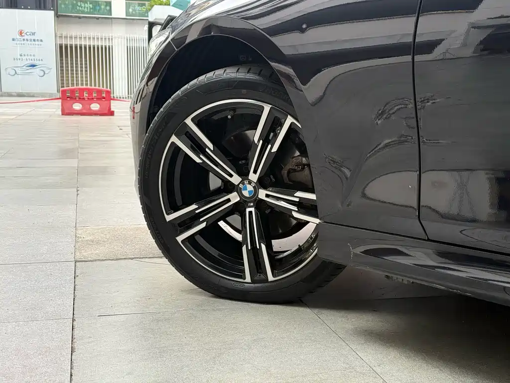 BMW 3 Series — миниатюра 5
