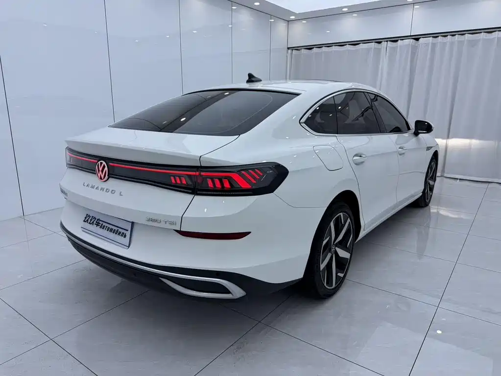 Volkswagen Lamando — миниатюра 6