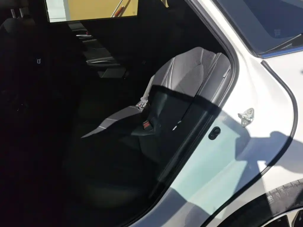 Toyota Avalon — миниатюра 17