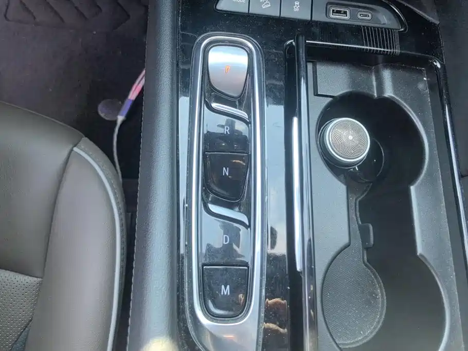 Buick Enclave — миниатюра 16