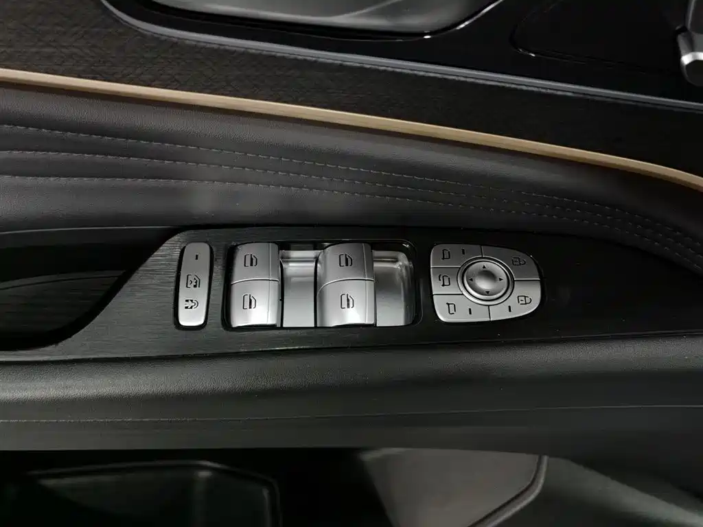 Chery Tiggo 9 9 2023 2.0T DCT Luxury 5 мест