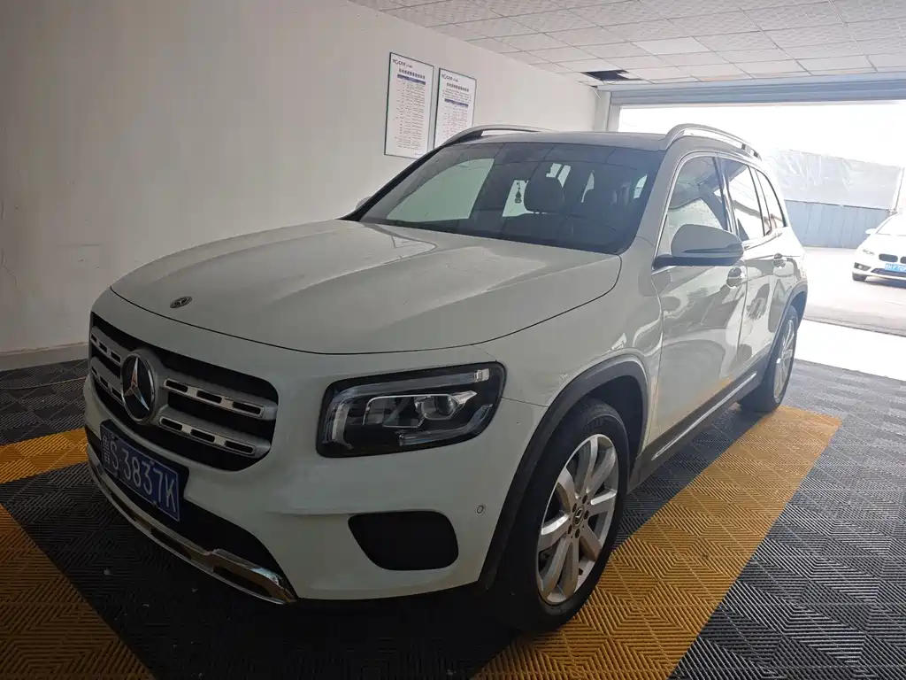 Mercedes-Benz GLB 2020