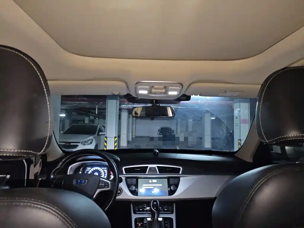 Geely Boyue — миниатюра 9
