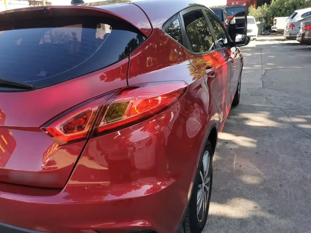 Changan Eado XT — миниатюра 8