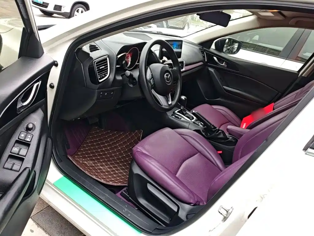 Mazda 3 Axela — миниатюра 16