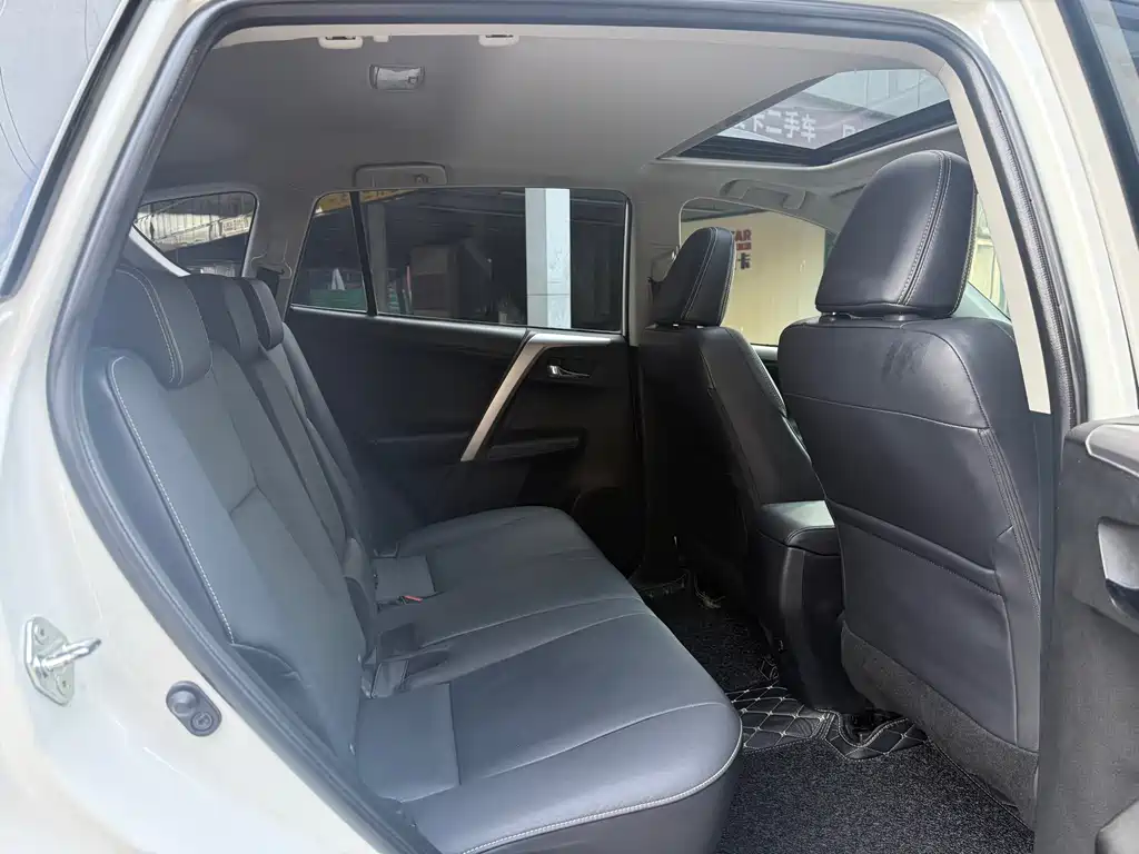 TOYOTA RAV4 RONGFANG