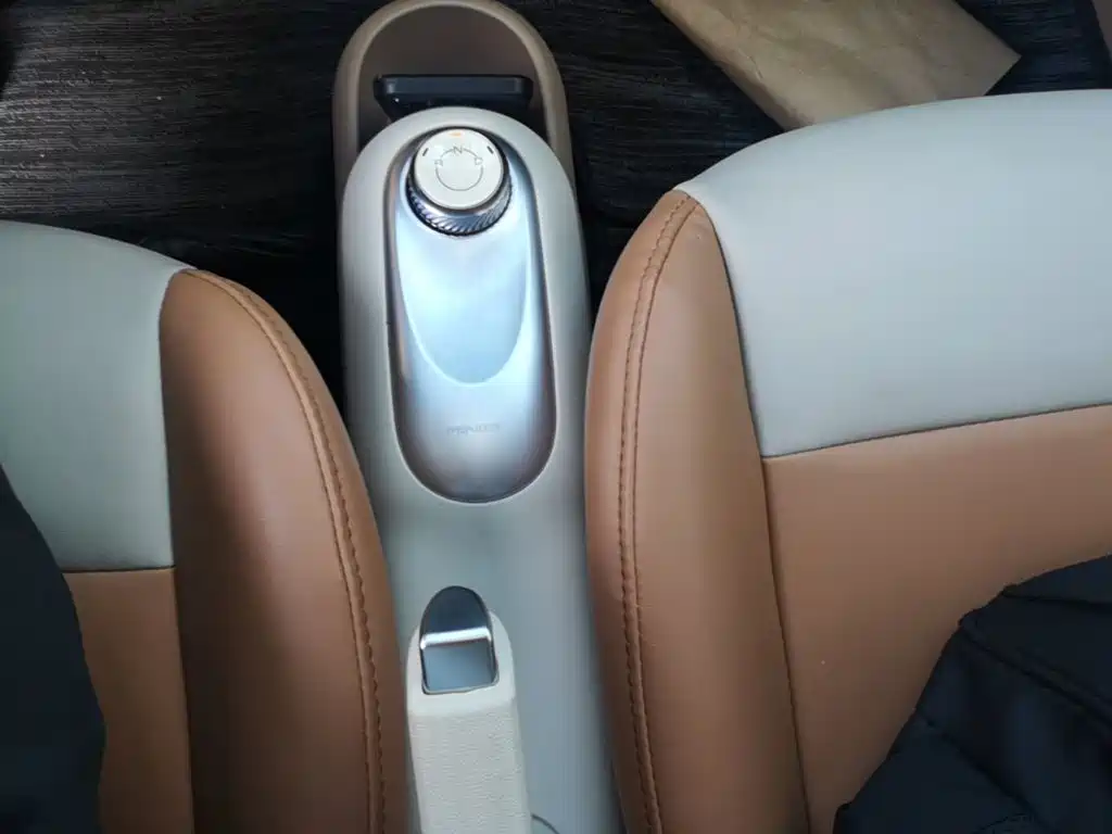 Wuling MINIEV — миниатюра 14