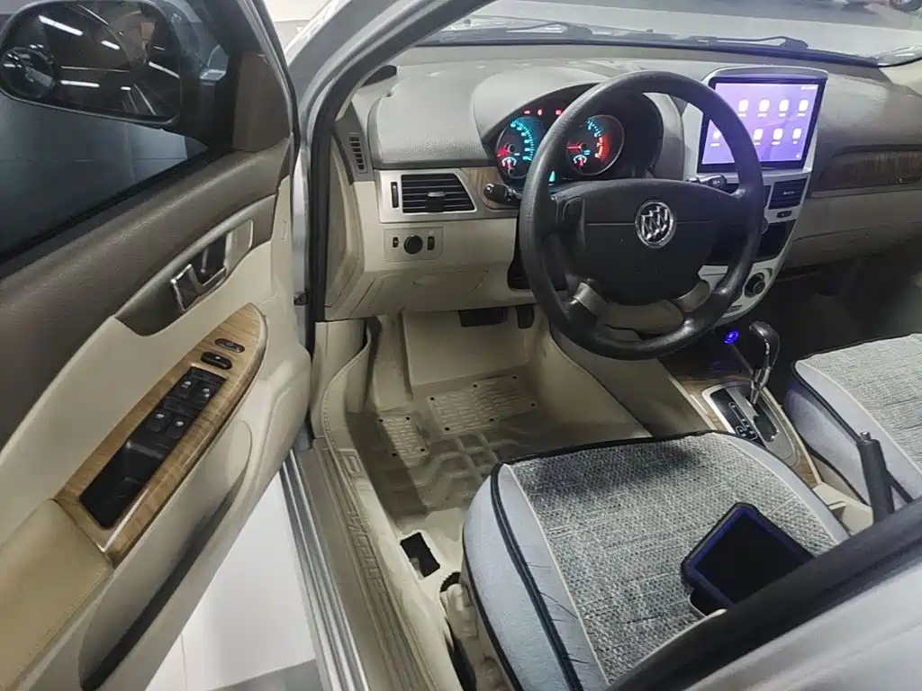 Buick Excelle — миниатюра 16