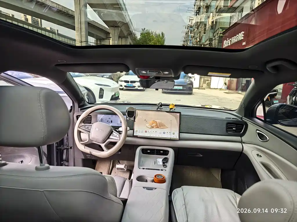 BYD Sealion 06 — миниатюра 2