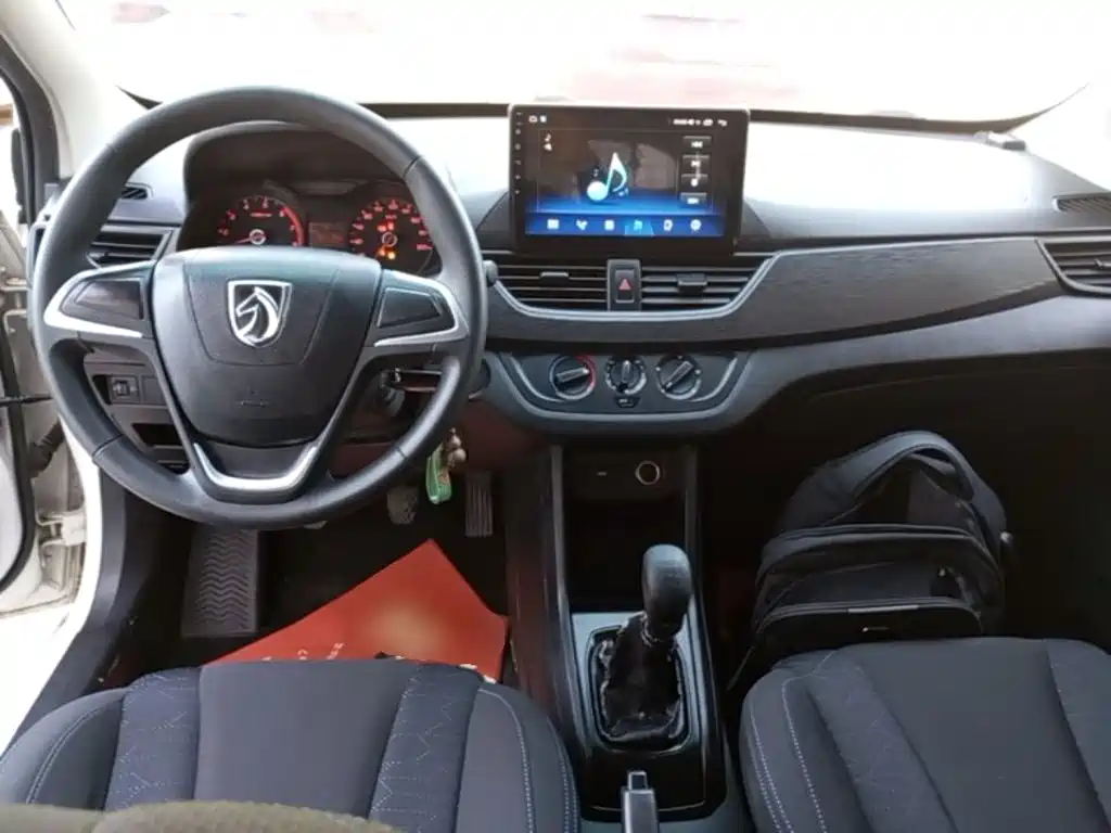 Baojun 310 — миниатюра 10