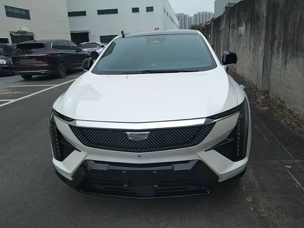 Cadillac IQ — миниатюра 3