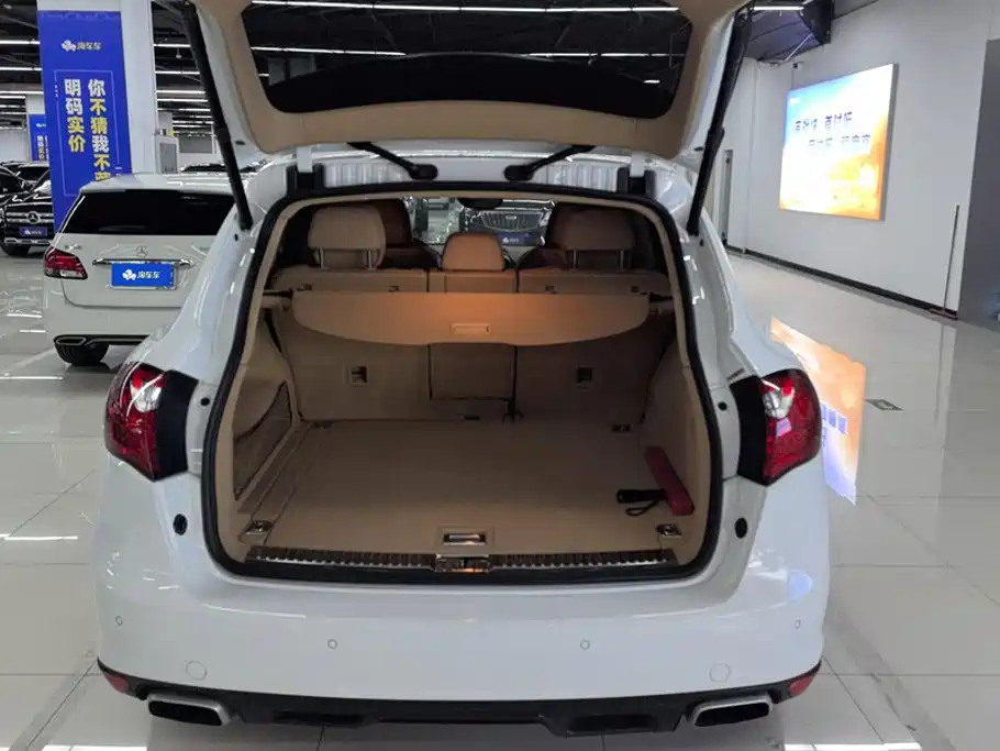 Porsche Cayenne — миниатюра 4
