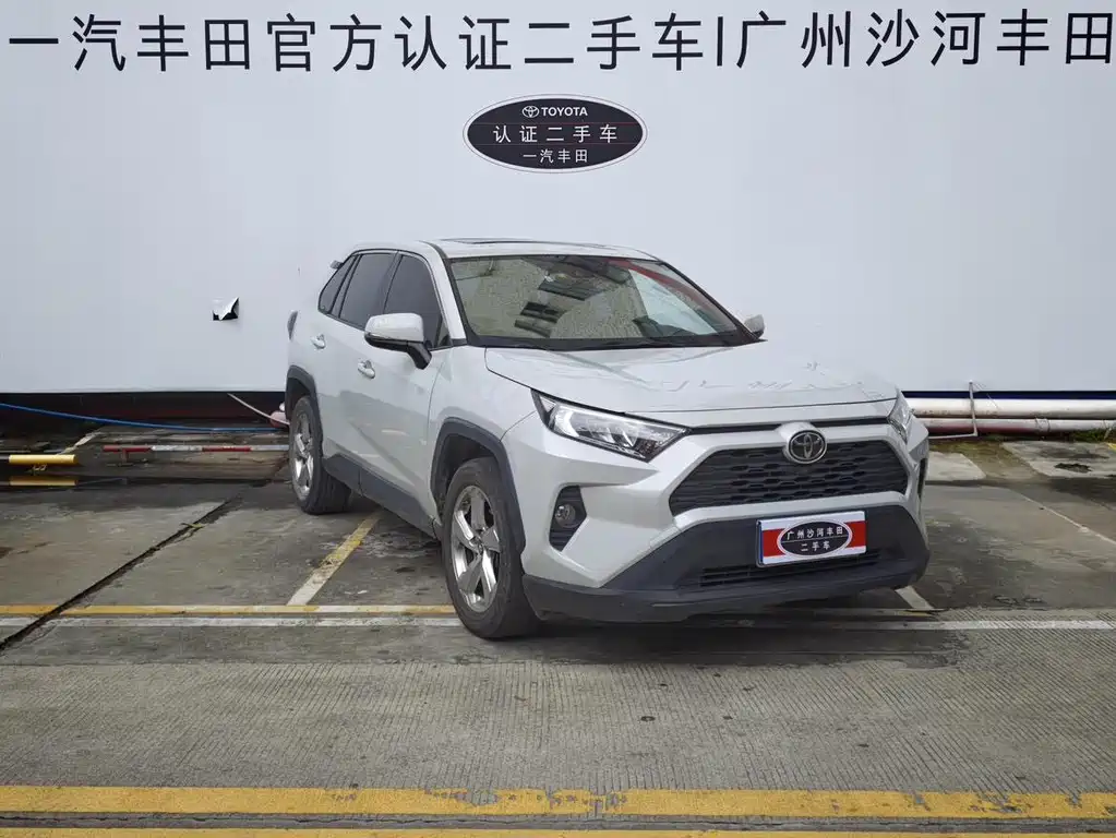 Toyota RAV4 — миниатюра 3