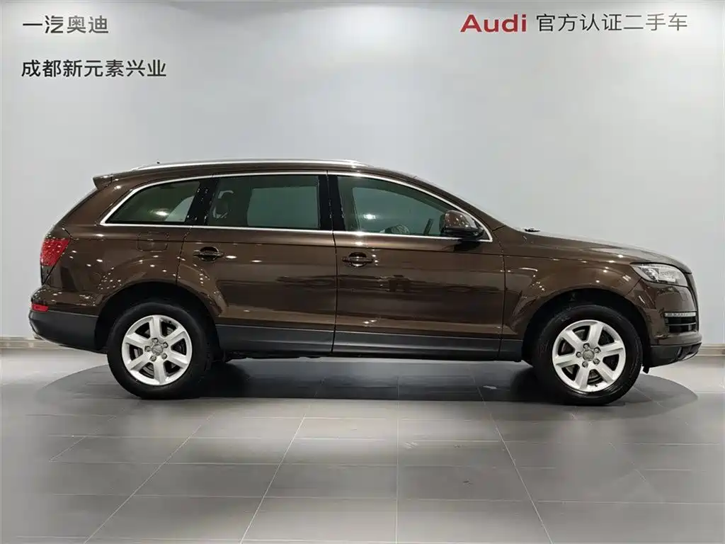 Audi Q7 — миниатюра 3