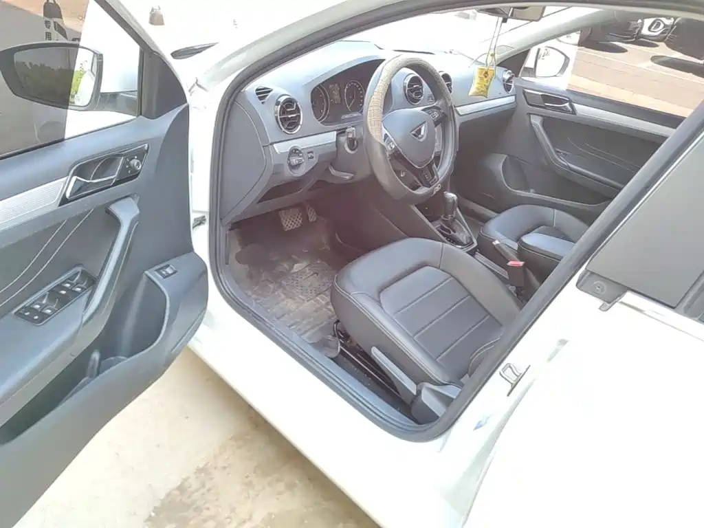 Jetta VA3 — миниатюра 16