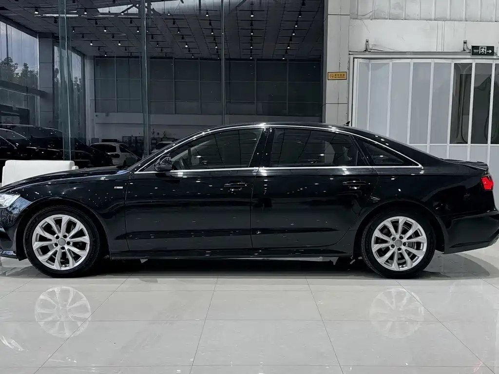 Audi A6L — миниатюра 5