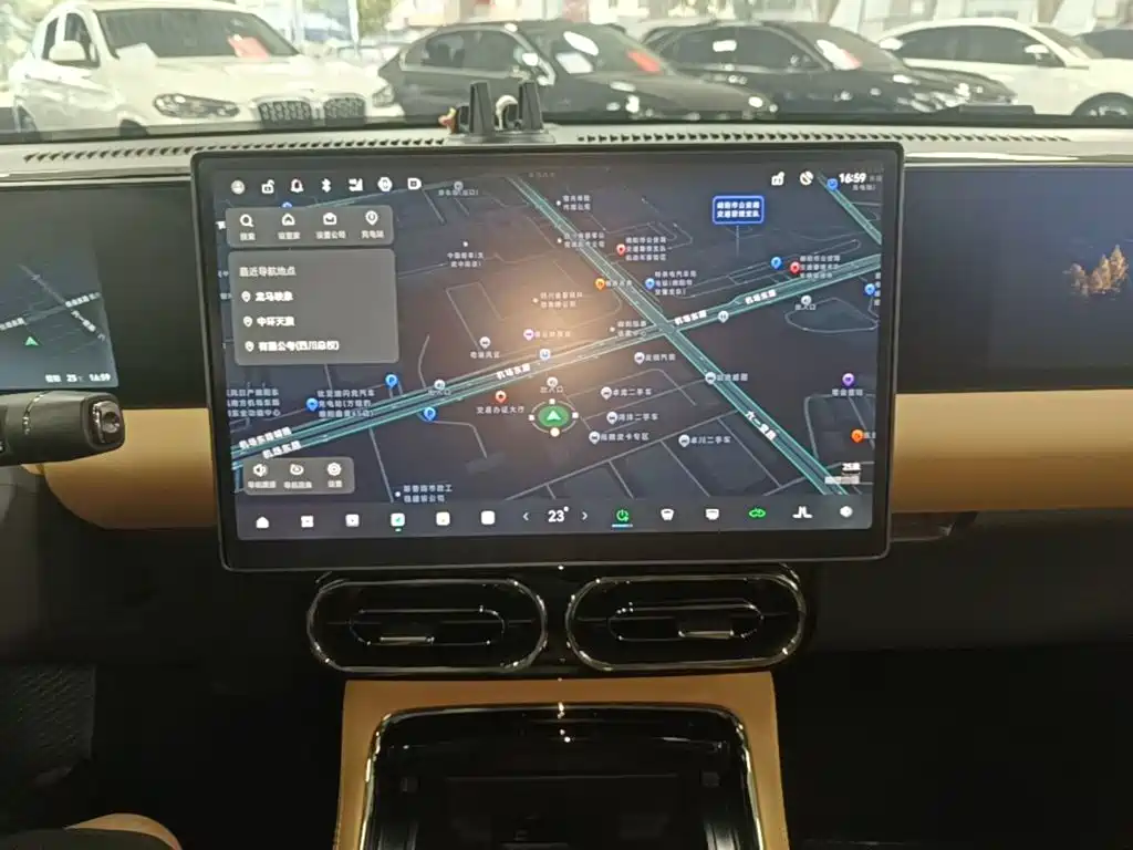 Leapmotor Leapmotor C01 — миниатюра 13