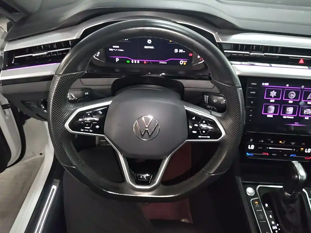 Volkswagen CC — миниатюра 11