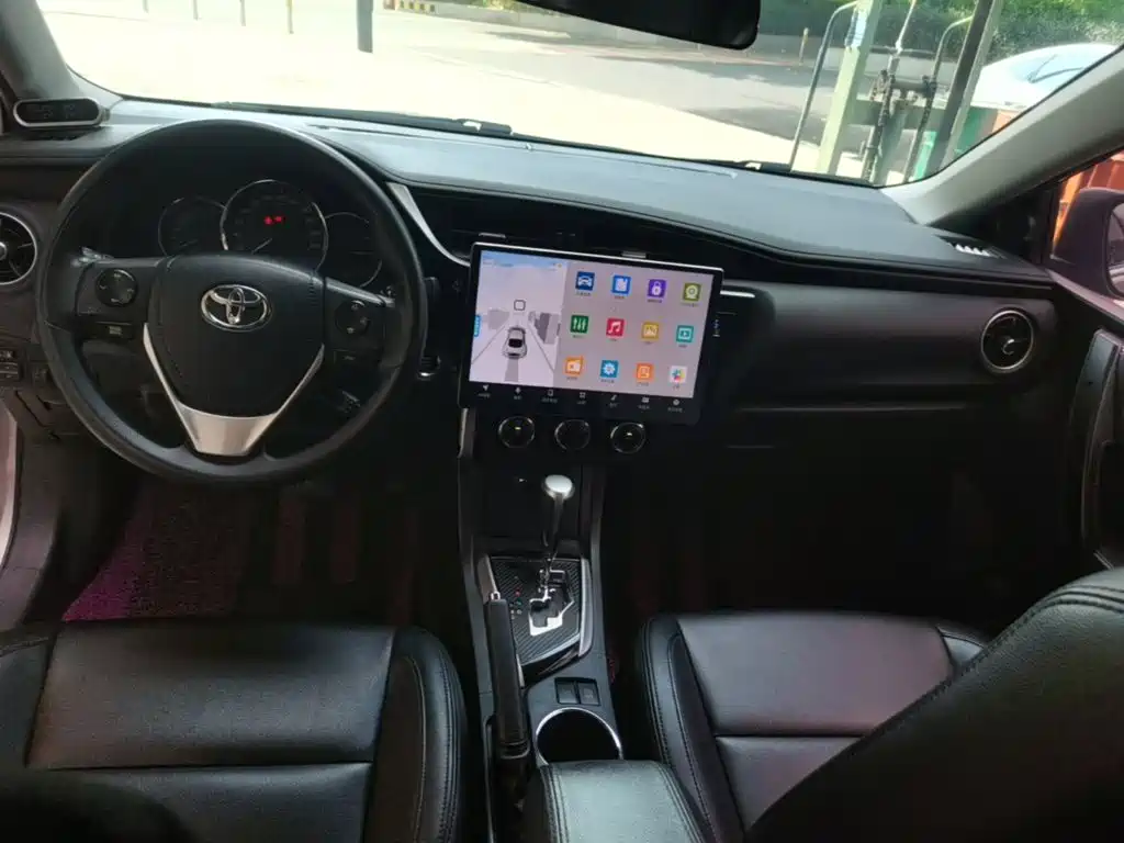 Toyota Corolla — миниатюра 10